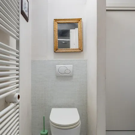 Braina Kutir * Bologna